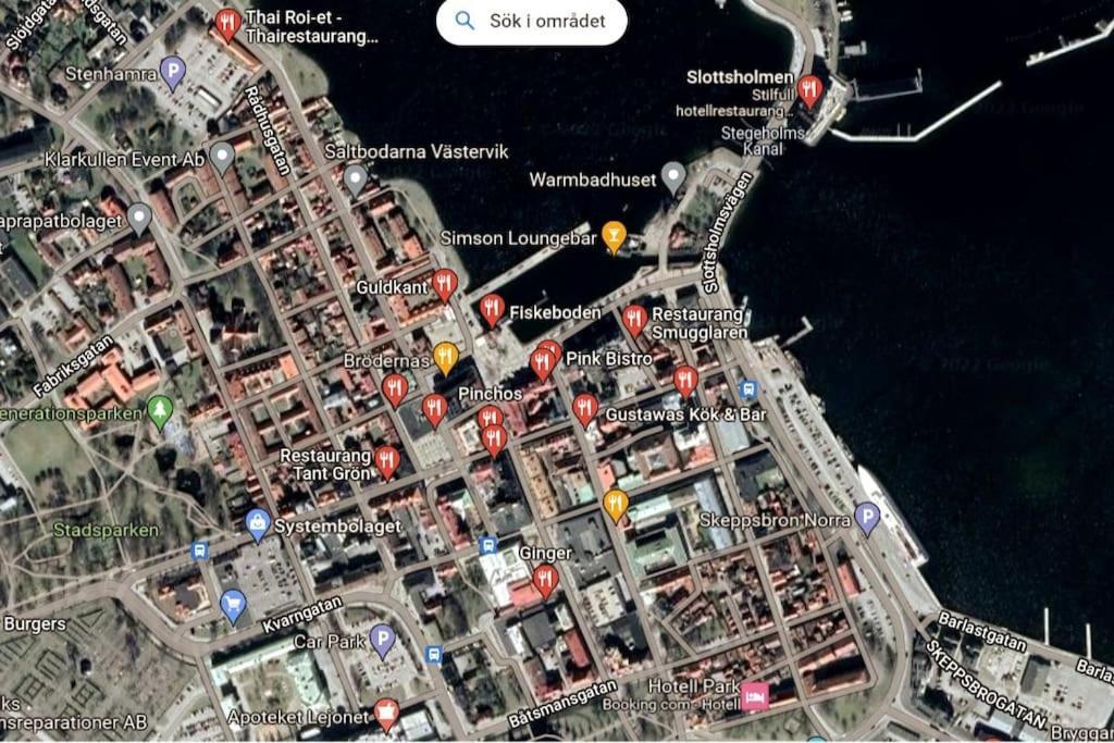 Central Laegenhet I 1700-Talshus Västervik Екстериор снимка